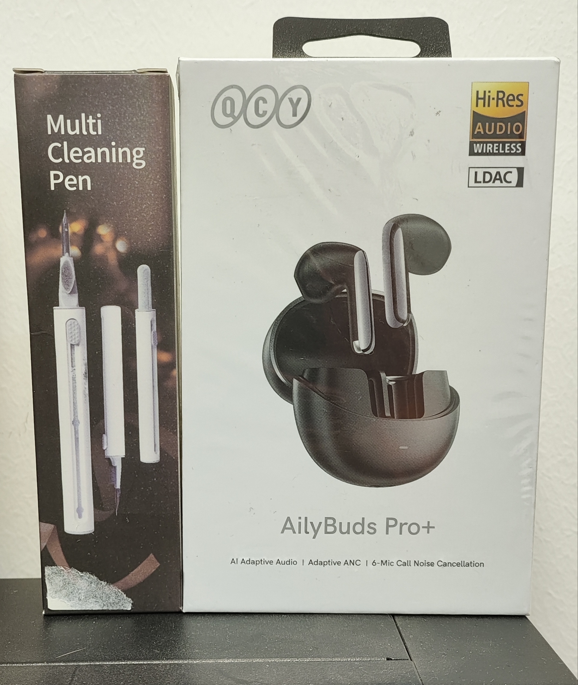 هدفون بلوتوثی کیو سی وای مدل +AilyBuds Pro (رنگ مشکی) + هدیه ( پک نظافت هندزفری )